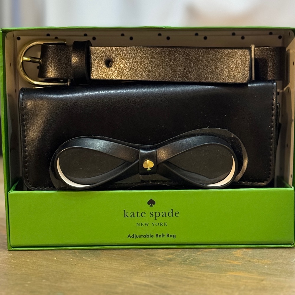 *Brand New* Kate Spade Black Adjustable Belt Bag- size large. Retails $108